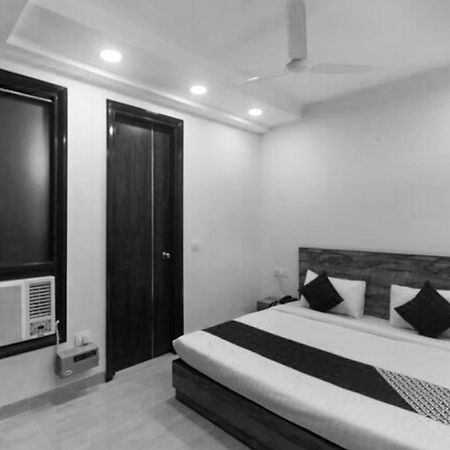 Super Hotel O Comfort Residency Near Artemis Hospital Gurgaon Exteriör bild