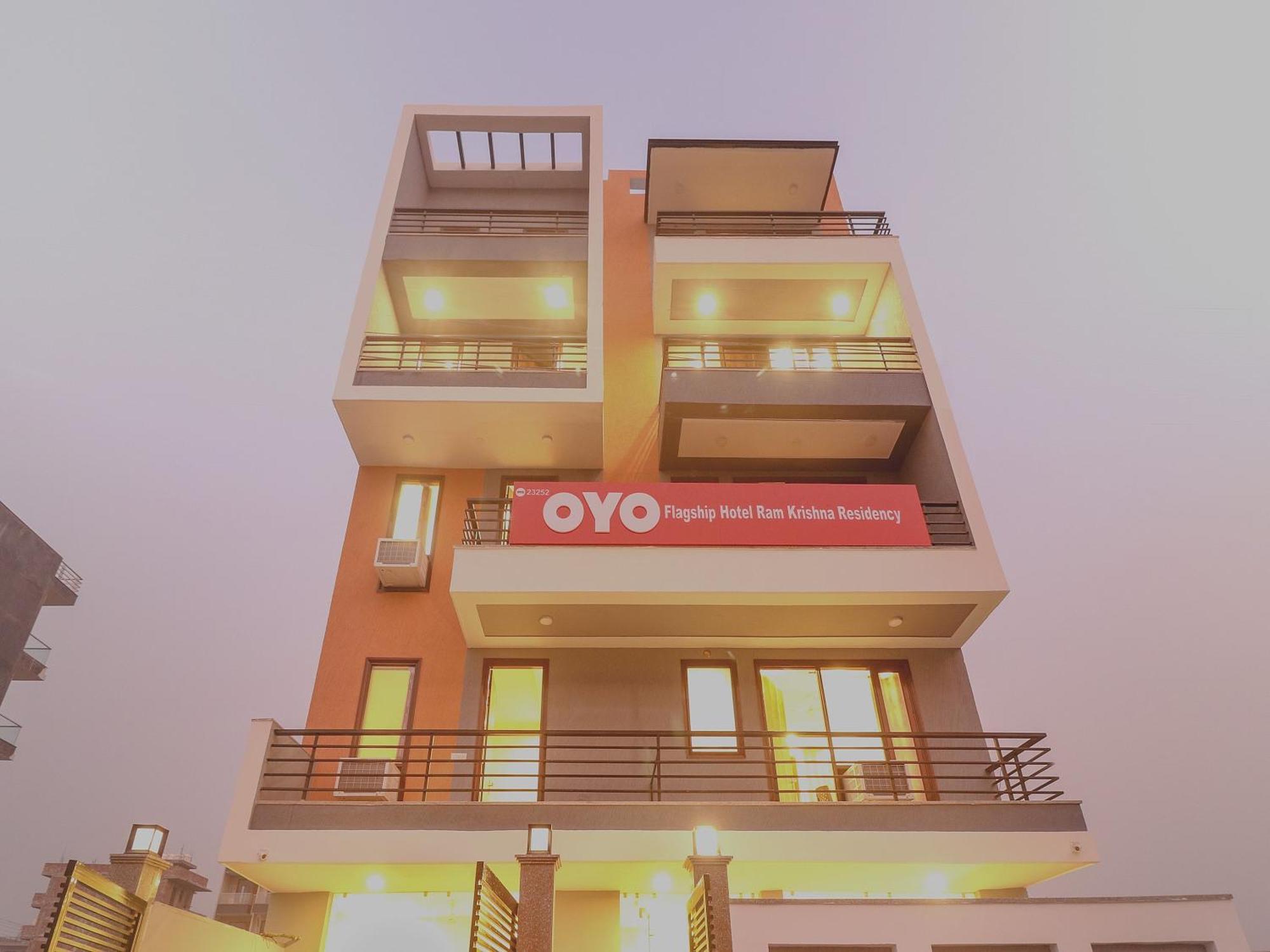 Super Hotel O Comfort Residency Near Artemis Hospital Gurgaon Exteriör bild
